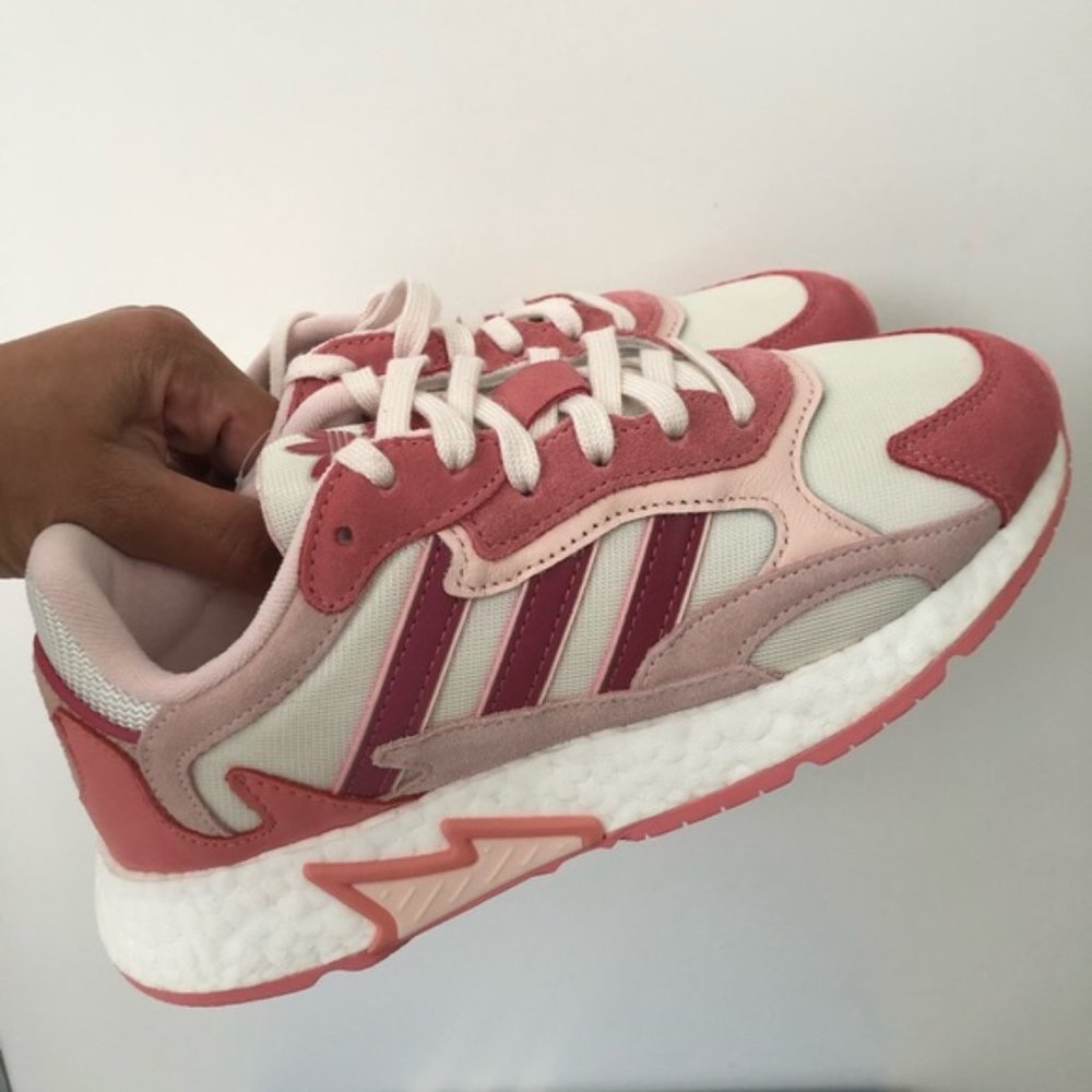 Adidas TRESC RUN W - Size 7 women